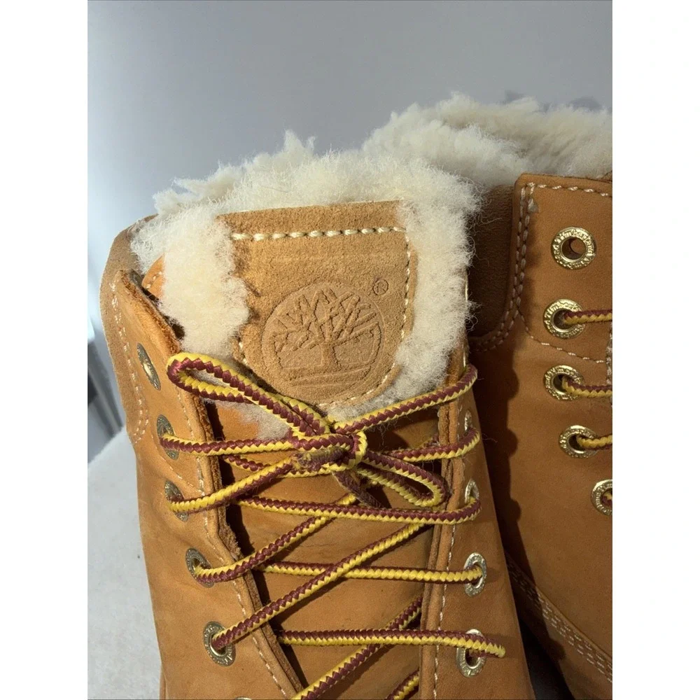 Timberland 6-Inch Premium Waterproof Fleece Boots EU 44UK 9 US 10M Sherpa Lining